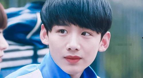 圈内人爆料白敬亭谭松韵,甜蜜互动引粉丝热议 第3张 圈内人爆料白敬亭谭松韵,甜蜜互动引粉丝热议 第3张